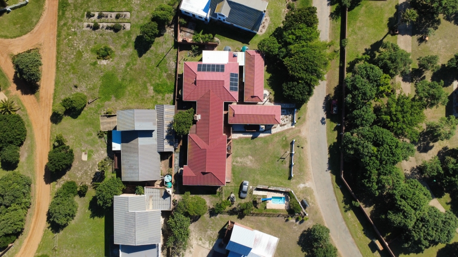 7 Bedroom Property for Sale in Oyster Bay Eastern Cape